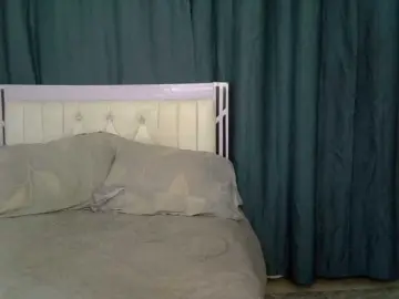 PetiteCocoo  live sex cam