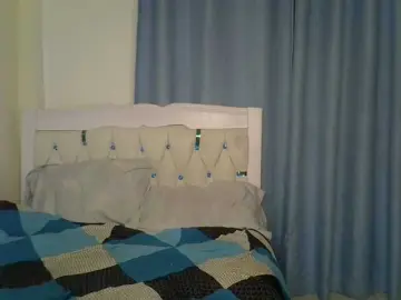 PetiteCocoo  live sex cam