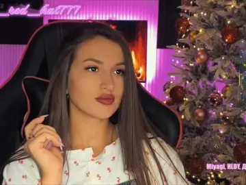 Supergirl7771  live sex cam