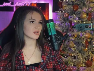 Supergirl7771  live sex cam