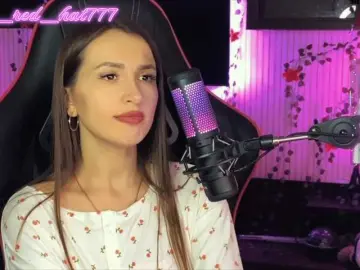 Supergirl7771  live sex cam