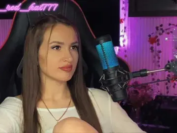 Supergirl7771  live sex cam