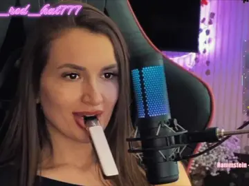 Supergirl7771  live sex cam