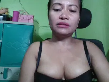 Myoneandonly  live sex cam