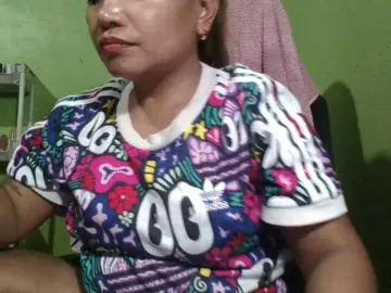 Myoneandonly  live sex cam