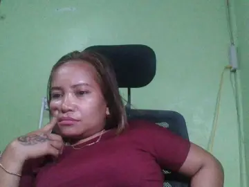 Myoneandonly  live sex cam
