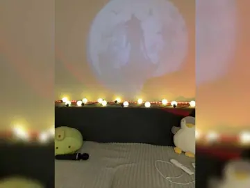 Lisuniyaa  live sex cam