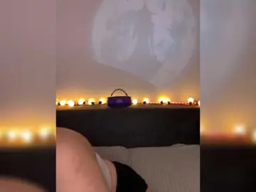 Lisuniyaa  live sex cam