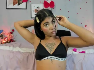 PauleteW10  live sex cam