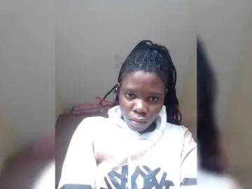 Queenbeea  live sex cam