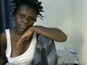 Queenbeea  live sex cam