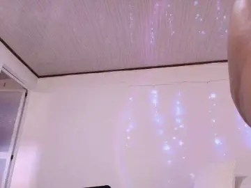 Solvest  live sex cam