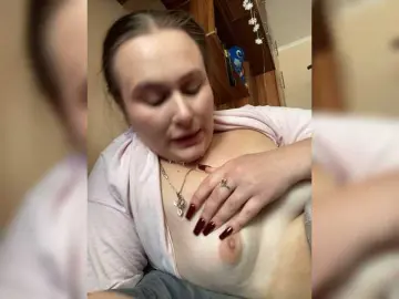 Elya6  live sex cam