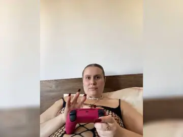 Elya6  live sex cam
