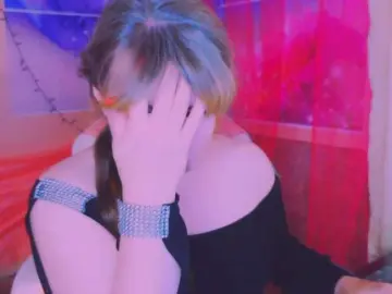 Mifika-1  live sex cam