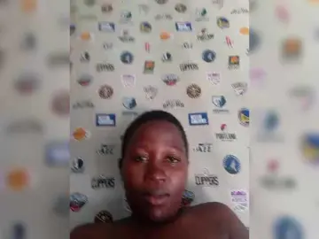 Naughtylittlemissy  live sex cam