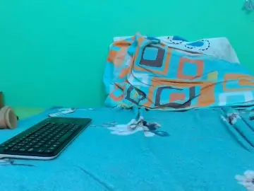 Dollbbw69  live sex cam