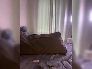 Kamillazolotaa  live sex cam