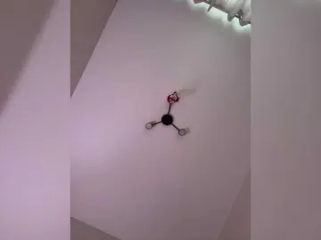 Kamillazolotaa  live sex cam