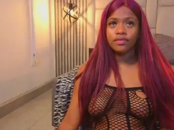 Karolwarrior  live sex cam