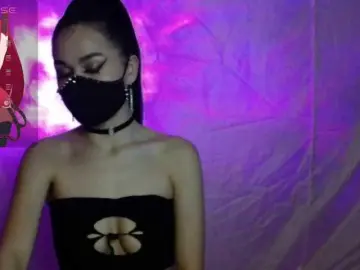 Nymphomaniac01  live sex cam