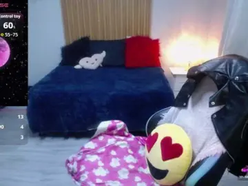 Sailormon07  live sex cam