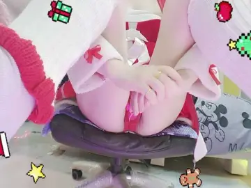 Twhanhan  live sex cam