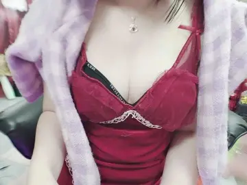 Twhanhan  live sex cam