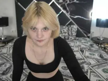 AnnaCandys  live sex cam