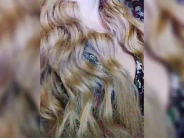 Isabel-LM  live sex cam