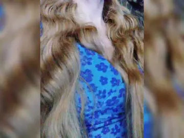 Isabel-LM  live sex cam