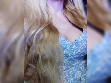 Isabel-LM  live sex cam