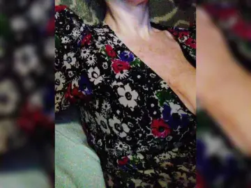 Isabel-LM  live sex cam