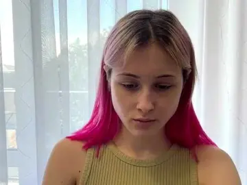 MichalMccahill  live sex cam
