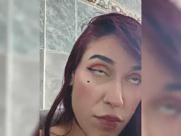VelvetCherryy  live sex cam