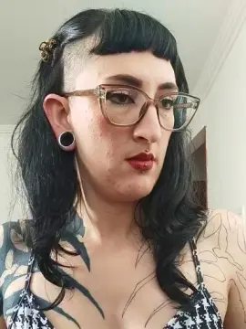 Inked_Val  live sex cam