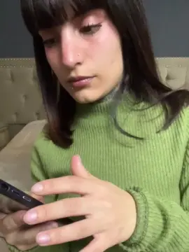 Kendaal777  live sex cam