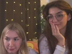 AzzieTheriault  live sex cam