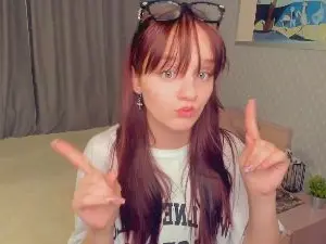 TomekaSchwoyer  live sex cam