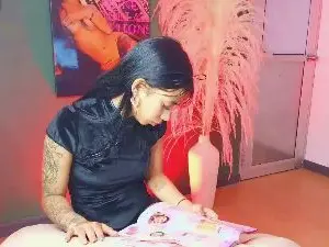 Kazumiii  live sex cam