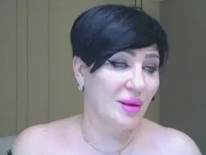Kleo37  live sex cam