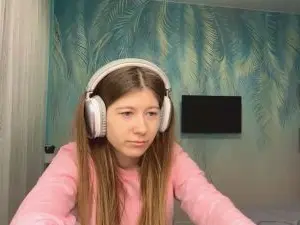 KeraFalacco  live sex cam