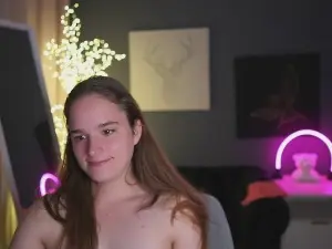SuzySKy  live sex cam