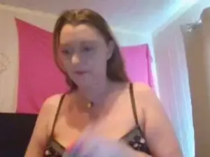 SweetLizzyyy  live sex cam