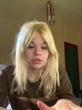 L0litacore  live sex cam