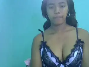 Chaitee  live sex cam