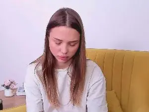 EmileeBooser  live sex cam