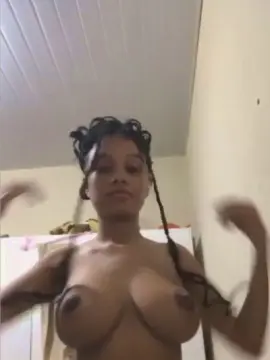 Mmooomiixx  live sex cam