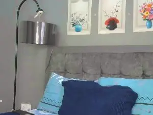 Hotpinkiee  live sex cam