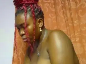 Sexyebonita  live sex cam